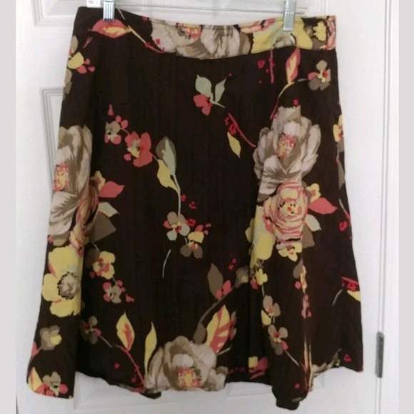 Tommy Hilfiger Women's Skirt Brown Floral - Picture 2 of 8